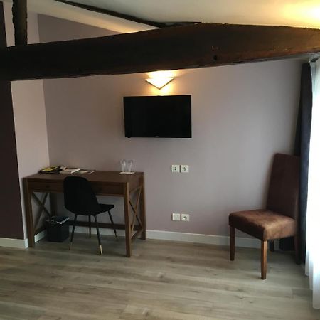 Logis Hotel Le Moulin De Chalons Le Gua  Exterior photo